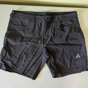 Eddie Bauer First Ascent shorts size 16 Black